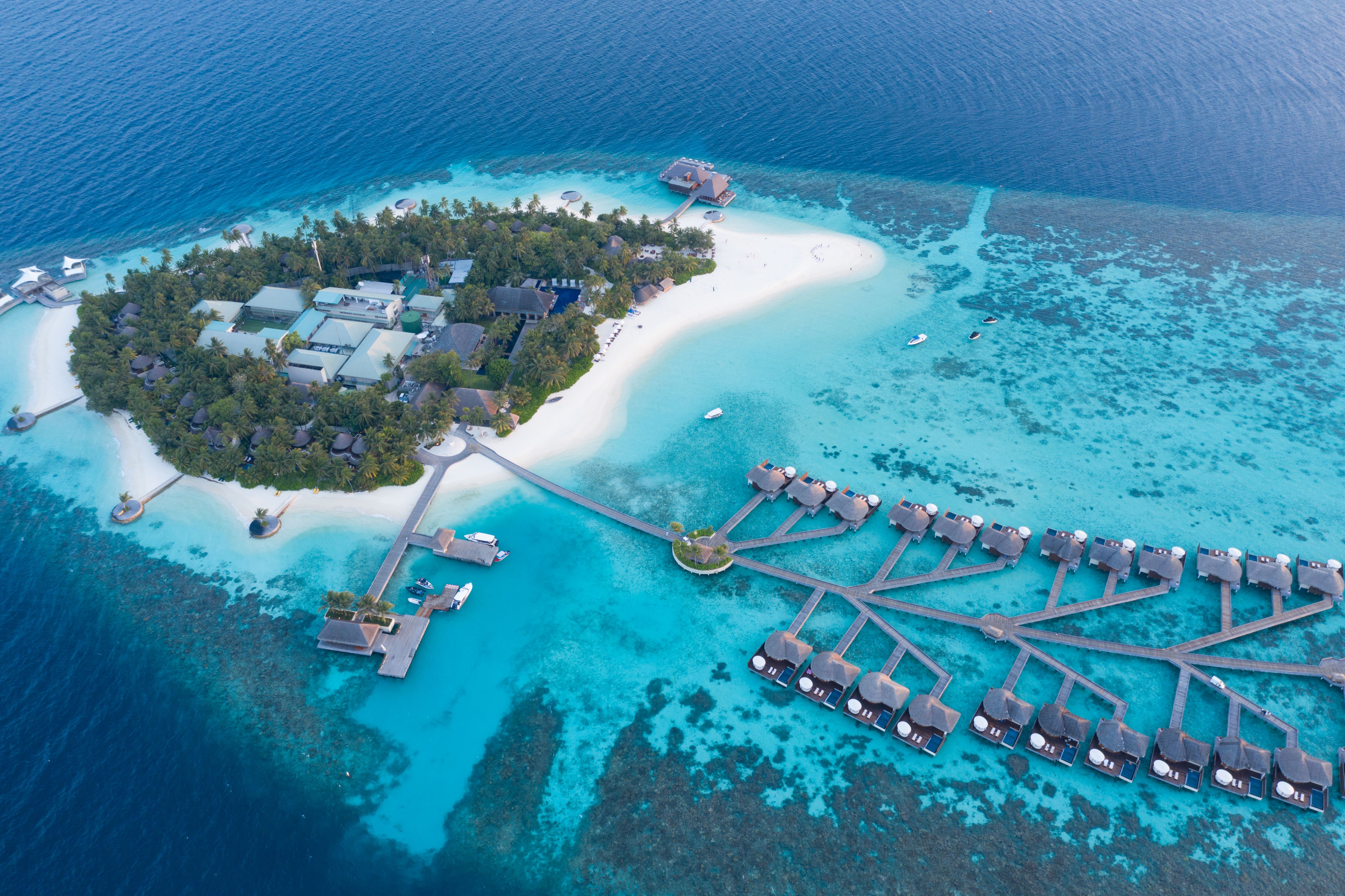 Maldive — resort sull'oceano